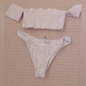 Forever 21 swimsuit set